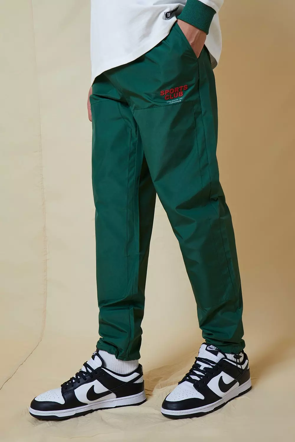 Adidas originals atric hotsell outdoor joggers in green